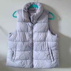 Light blue Old Navy Puffer Vest Size XL